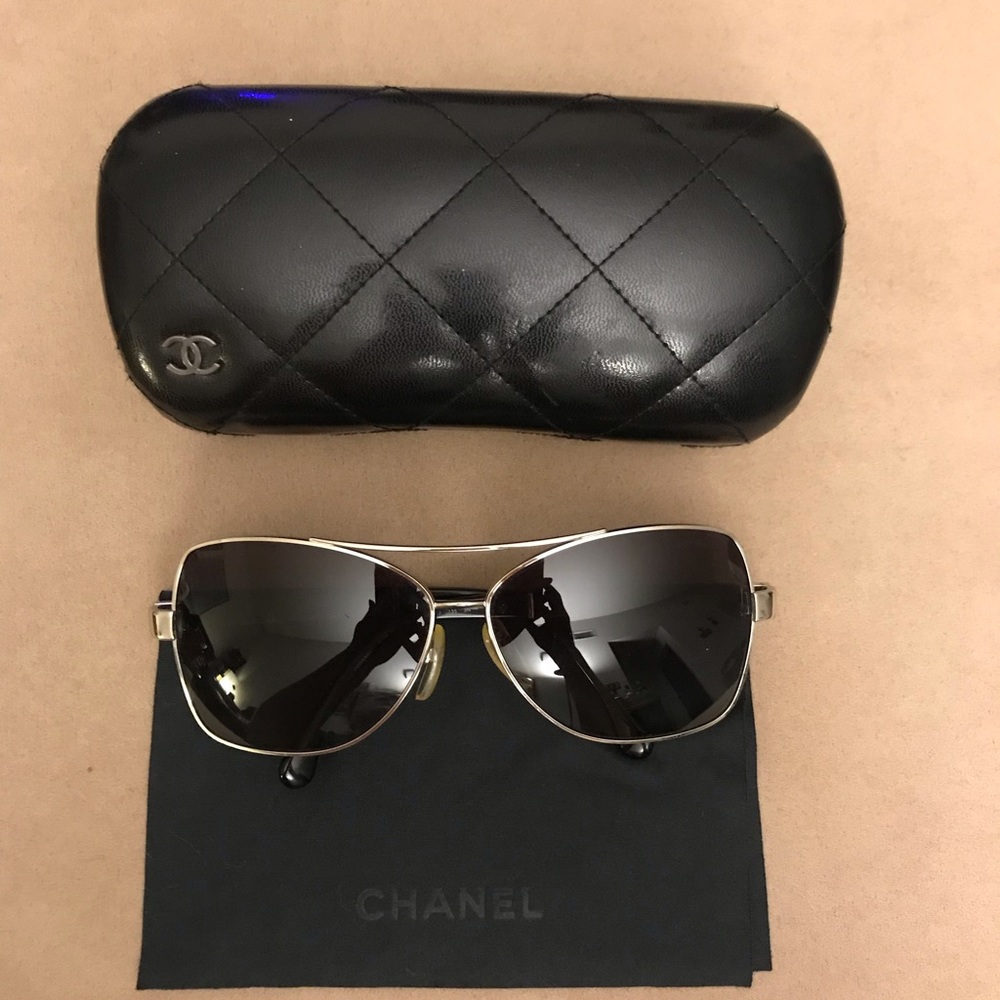 CHANEL sunglasses